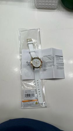 Stainless steel NEW watch with case and paperwork new