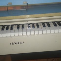 RARE VINTAGE 1960s YAMAHA DS-49C REED ORGAN works PERFECTLY!