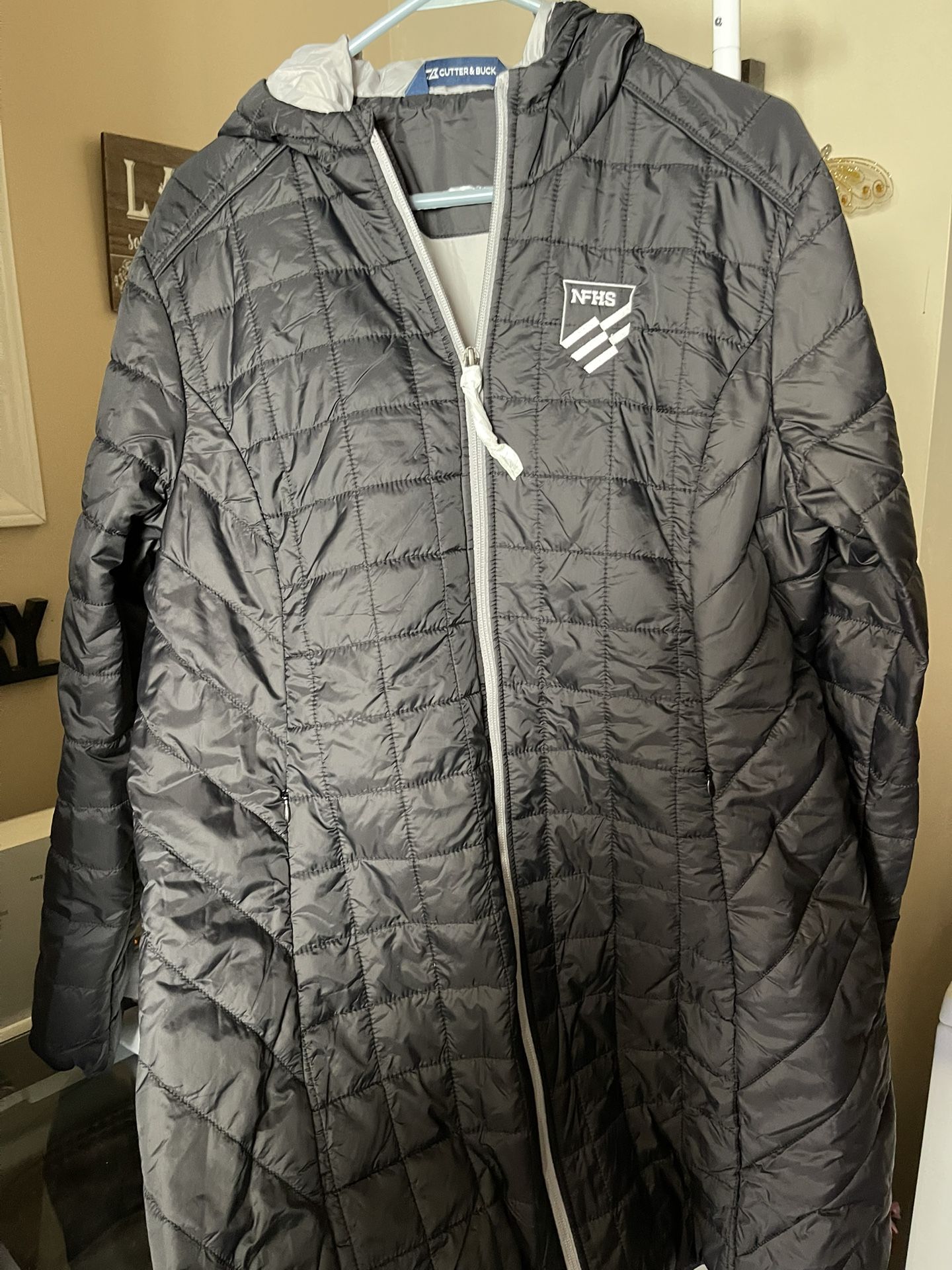 Cutter & Buck Coats Two Extra Large Long Women’s Coat