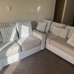 Couch and Loveseat.. Need Gone Today!!
