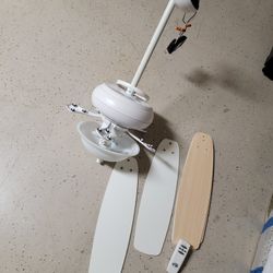Hampton Bay Fan With Remote Control 