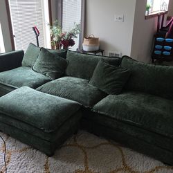 Couch w Ottoman