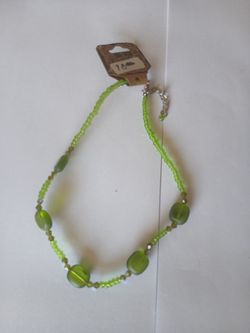 Beautiful Green Beaded Necklace 