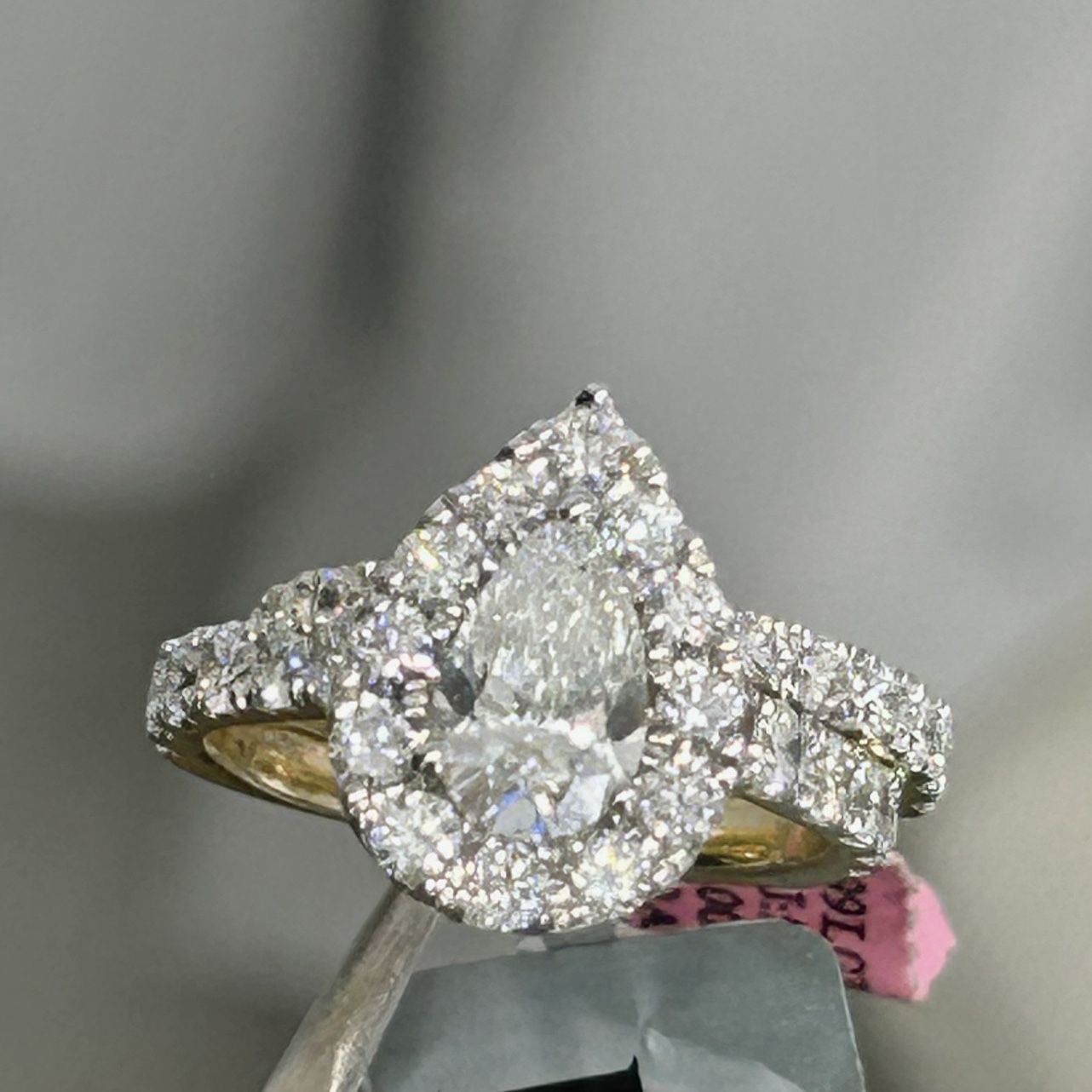 3CTW 14KT-YG VS1 Diamond Wedding Ring Set 
