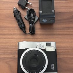 FujiFilm Instax Mini 90