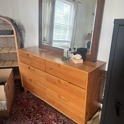 Dresser + Mirror 