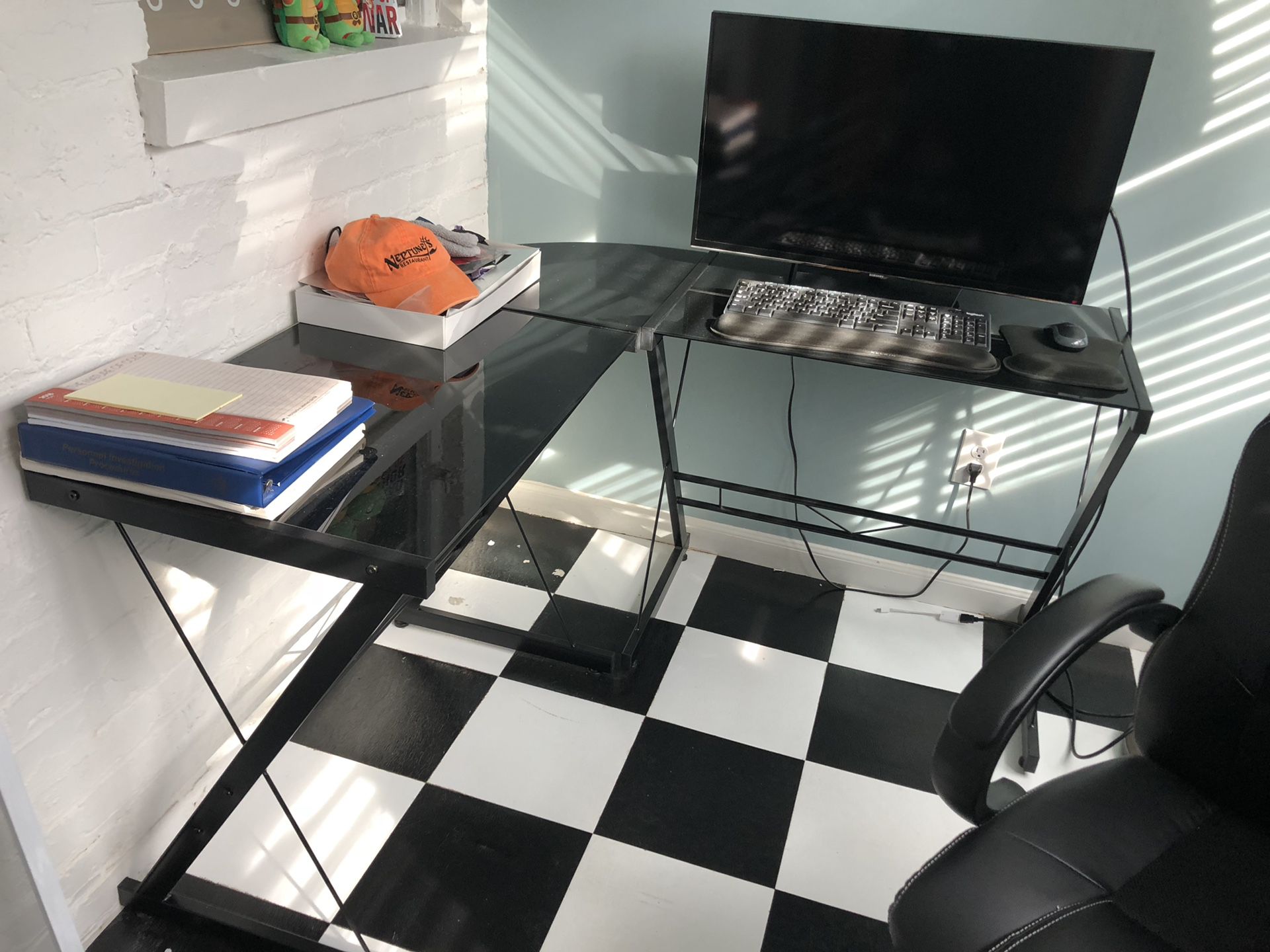 Glass-top computer desk - hardly used