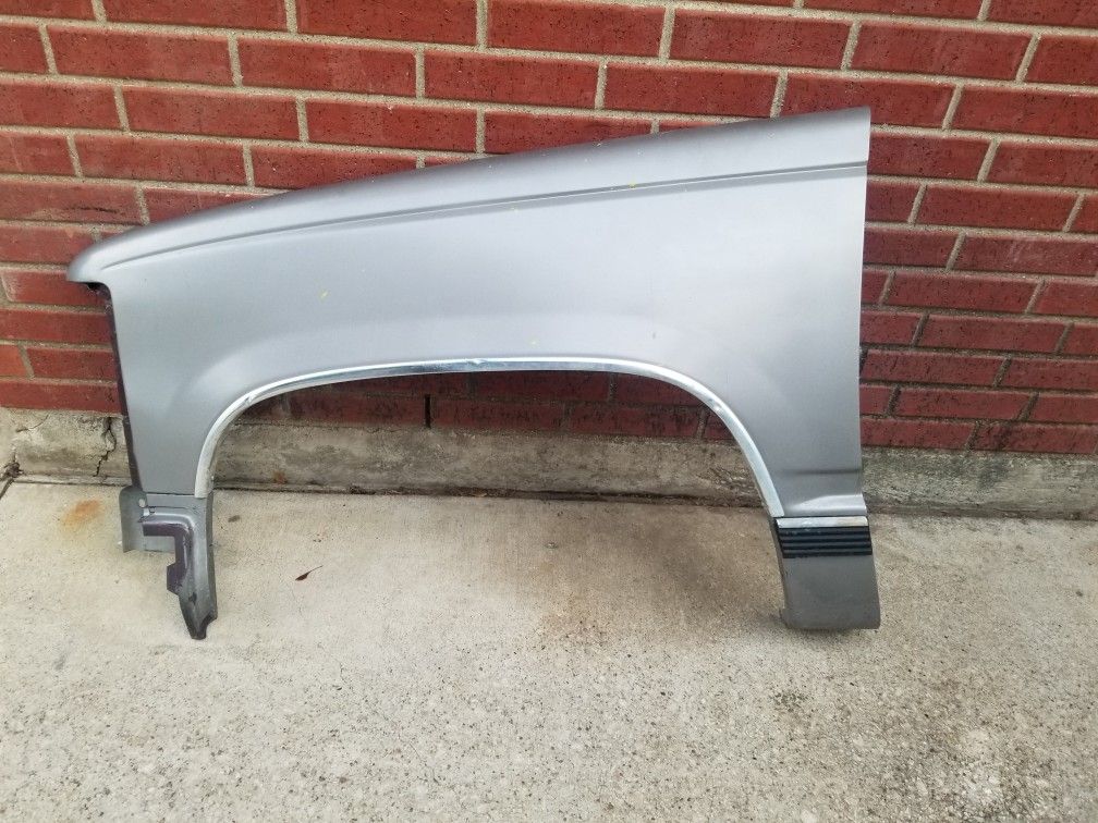 88 To 98 Chevy GMC Fender 