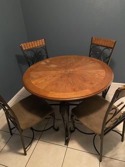 Kitchen table