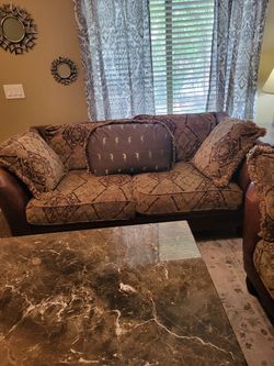 Like new living room set