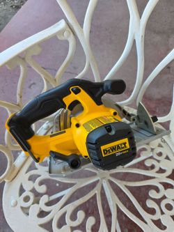 Dewalt Sircular saw