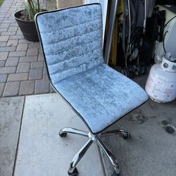 Blue Velvet Chair 