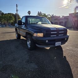 Dodge Ram SST 