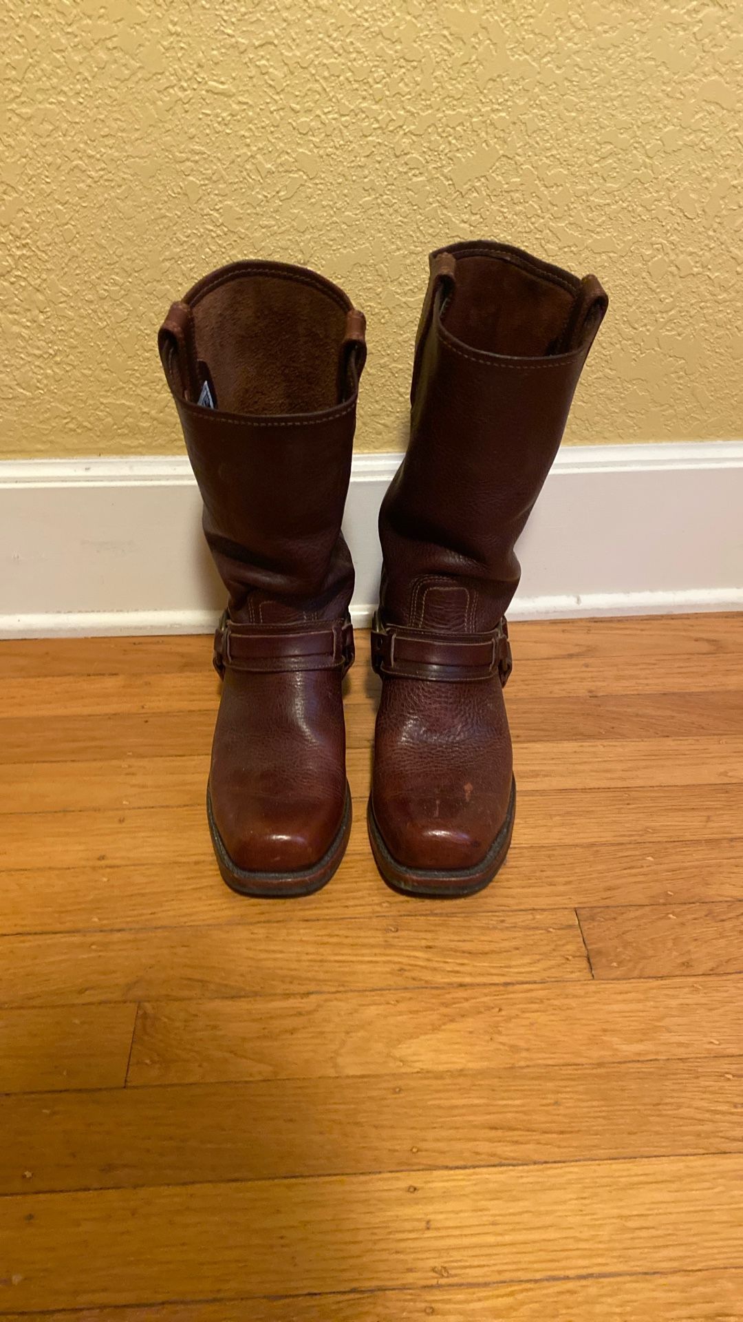 Womens Frye Harness Boots Size 8 M