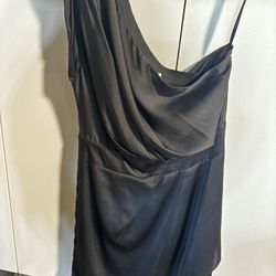 Dress 4 Less