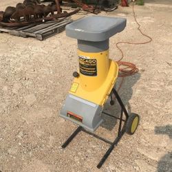 Chicago Electric Power Tool 2 1/2 Horsepower Wood Chipper and Shredder