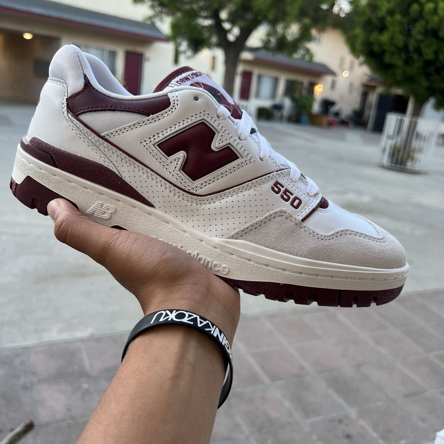 New Balance 550 Sea Salt Burgundy for Sale in Monterey Park, CA - OfferUp