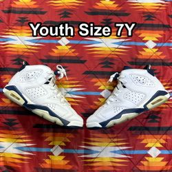 Nike Air Jordan 6 Retro Midnight Navy White Leather Youth Size 7Y 384665-141