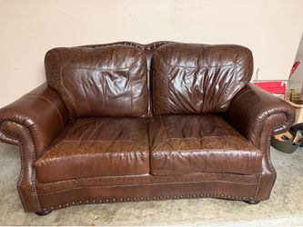 Premium quality five foot couch