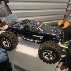 Gas Powered Traxxas 
