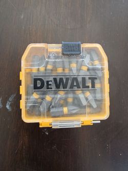 DeWalt Screwdriver Bit Set with Case