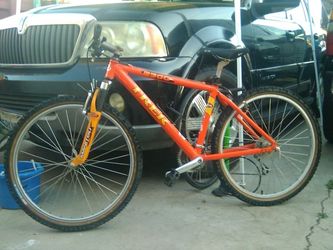 Trek 8500sl 26 in mountain bicycle for Sale in San Diego CA OfferUp
