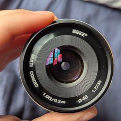 Meike 35mm f/1.7 Manual Lens for Sony APS-C E-Mount