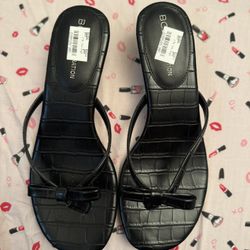 Women’s Sandals 