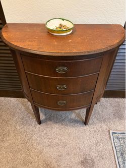 Entry Way Table/Shelf