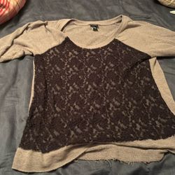 Women’s Clothes 