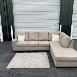 Sectional Couch Free Delivery 