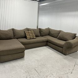 Comfy Gray  Sectional Couch 
