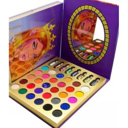 Bella Forever Eyeshadow Palette Queen Beauty 