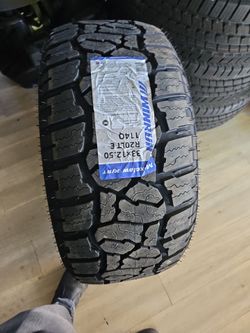 New set of tires winrun rt 33 1250 20 lt