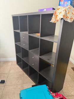 Cubicle shelves