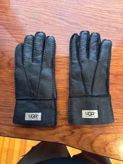 UGG Australia Genuine Sheepskin Shearling Leather Winter Gloves