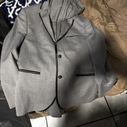 LINEAGE suit Grey