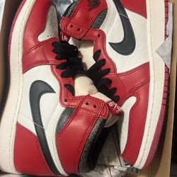 Jordan retro high OG Chicago Lost and Found