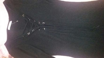Cute black dress with nice detailing