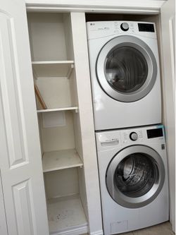 LG Stacked washer dryer combo