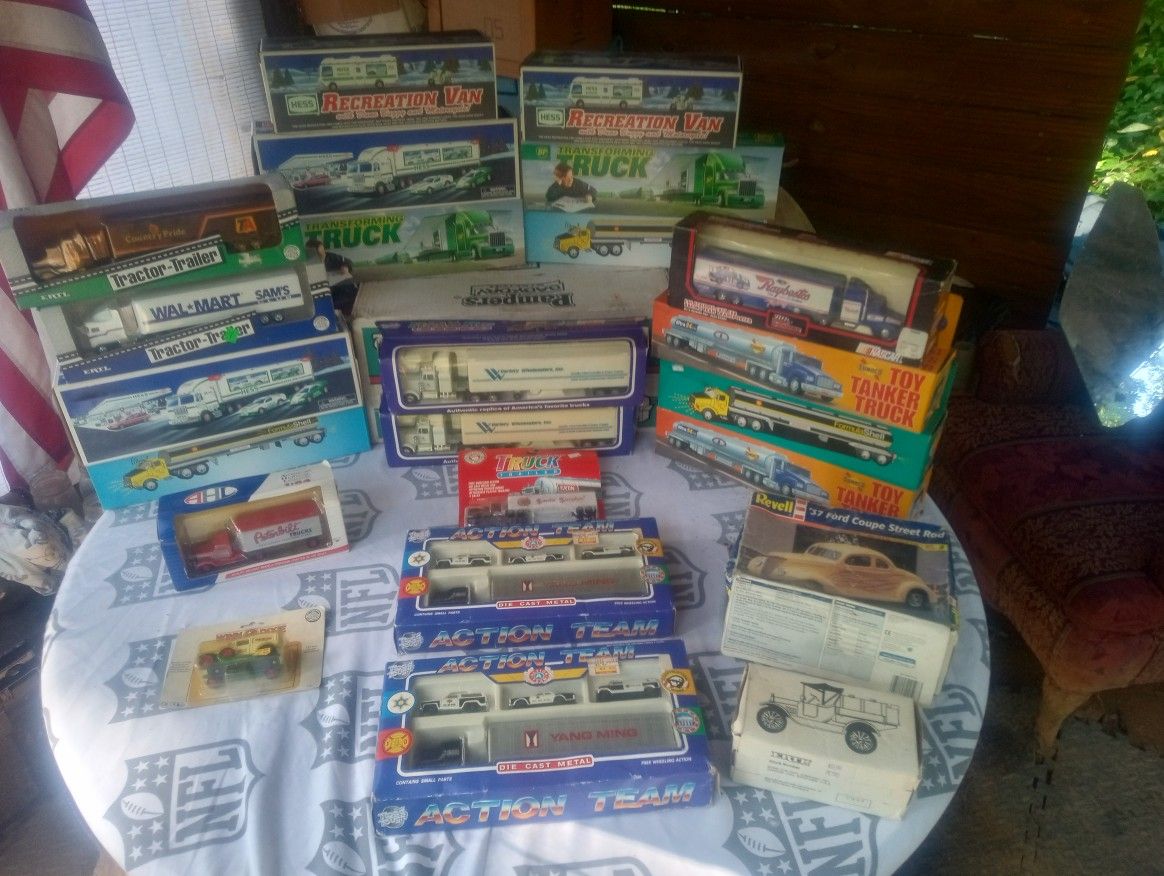 Huge Lot of Vintage Collectible Trucks