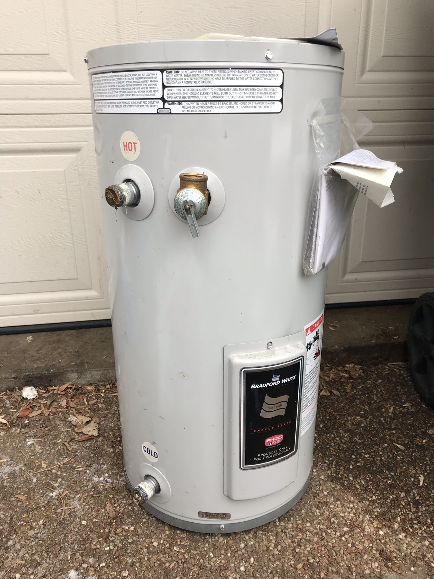 Bradford white 12 gallon electric water heater