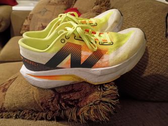 New balance woman shoes