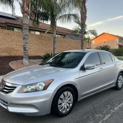 2011 HONDA ACCORD LX