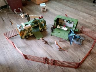 Vintage 1997 Jurassic Park Mobile Command Center