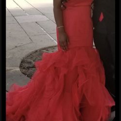 Red Dress 