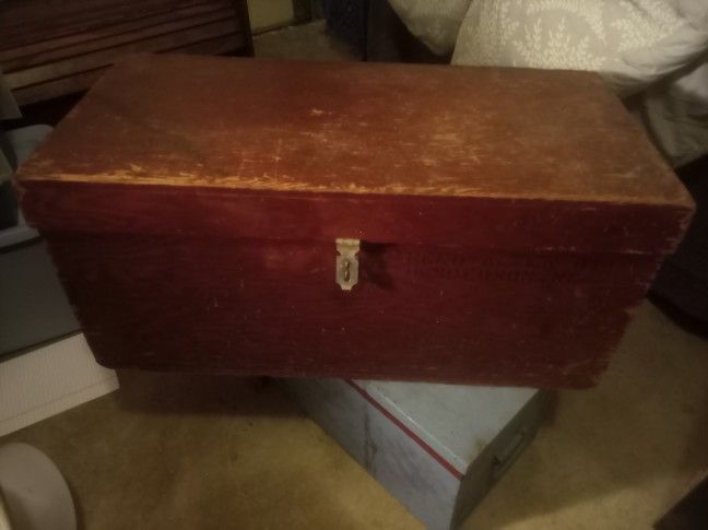 WWII Vintage Military Wooden Shipping Trunk Crate Box Storage Footlocker