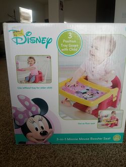 3-1 MINNIE MOUSE BOOSTER SEAT