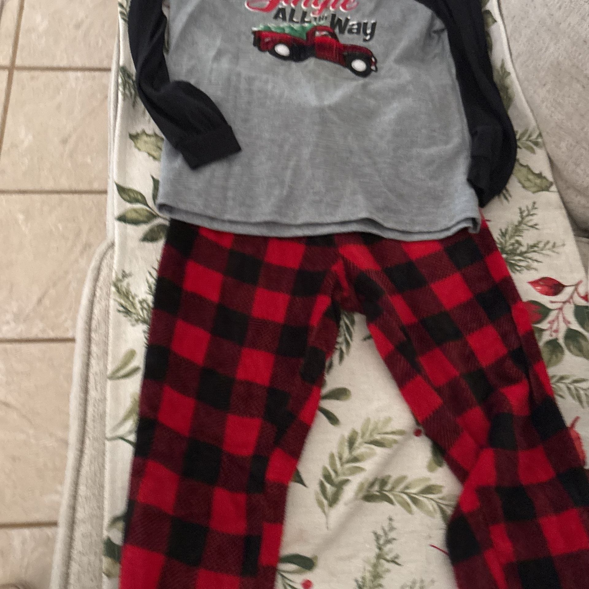 christmas PJ’S size 10 $6