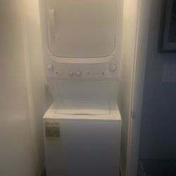 Stackable washer & dryer